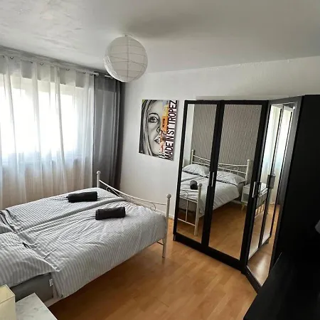 Apparemment Spacieux Et Lumineux Pour 6 Voyageurs Estrasburgo Exterior foto
